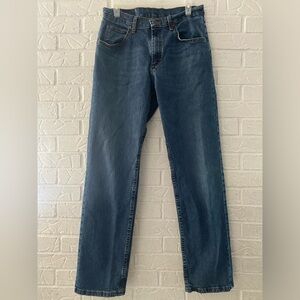 Wrangler Straight Fit Medium Wash Jeans 32x32 Classic Casual Everyday Basic Prep